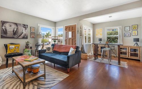 6025 Kelton Ave, La Mesa CA  91942-2728 exterior