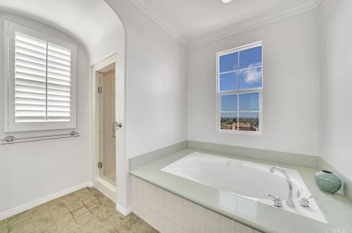 103 Weathervane, Irvine CA 92603-4226 exterior