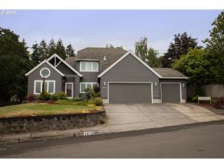 1415 Cornell Ave, Gladstone, OR