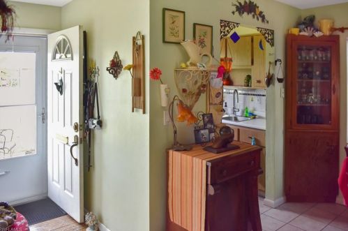 1125 Broad St, Lehigh Acres FL  33936-6521 exterior