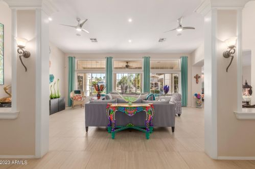 1833 Willow Tree Ct, Gilbert AZ  85234-4933 exterior