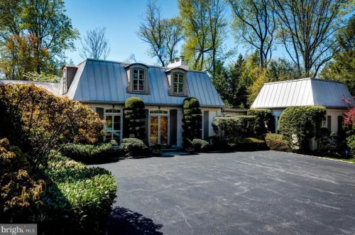 1518 Mount Pleasant Rd, Ithan, PA 19085-2113