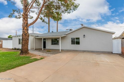 6847 11th St, Phoenix AZ  85014-1030 exterior