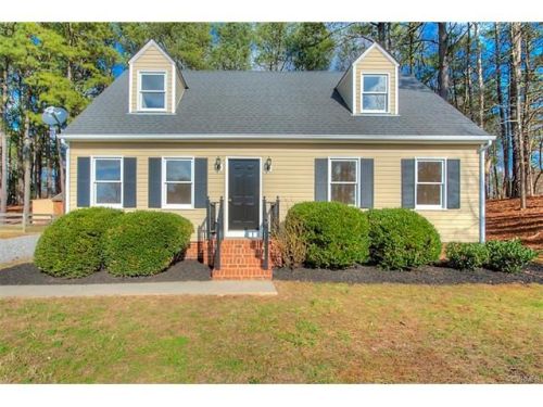 7038 Claybird Ln, Mechanicsville, VA 23111-5206