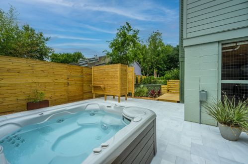 776 Gate Post Dr, Mount Pleasant SC  29464-4948 exterior
