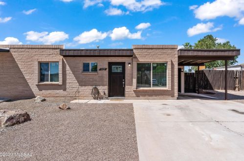 6621 Barrow St, Tucson, AZ 85730-3233