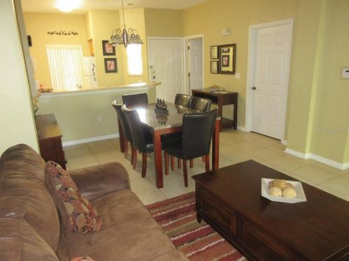 8567 Crystal Cove Loop, Kissimmee, FL