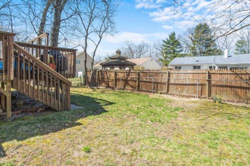 122 Caranetta Dr, Lakewood NJ  08701-3120 exterior