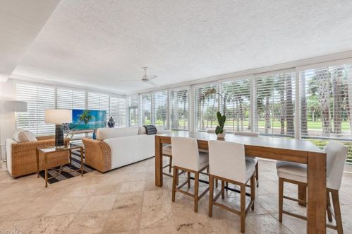 782 Eagle Creek Dr, Naples, FL 34113-8006