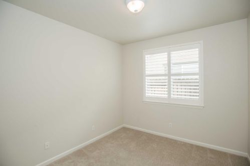 9950 Kennet Way, Elk Grove CA  95757-5118 exterior