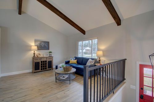 2642 Valley Trails Dr, Covington KY  41017-1049 exterior