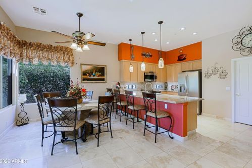 6860 Amber Sun Dr, Scottsdale AZ 85266-7034 exterior