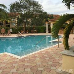 216 Villa Cir, Boynton Beach FL  33435-8905 exterior