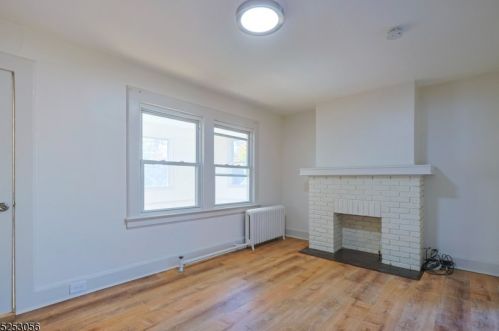 15 Hilltop Pl, Montclair NJ  07042-3117 exterior