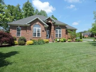 364 Southern Woods Dr, Winston Salem, NC 27107-6038