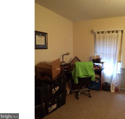 300 Meeting House Ln, Camden-Wy DE  19934-1265 exterior