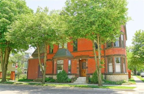 202 Linden Ave, Miamisburg OH  45342-2848 exterior