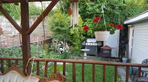 24 Manner Ave, Outwater NJ  07026-1410 exterior