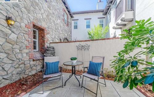 7478 Stoneleaf Rd, San Ramon CA  94582-5724 exterior