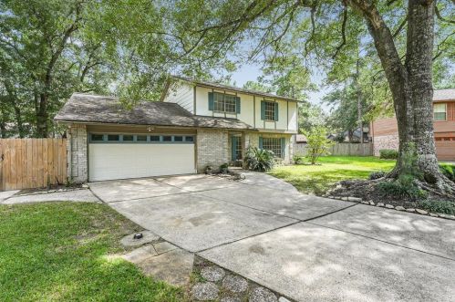 2931 Valley Rose Dr, Humble, TX 77339-1901