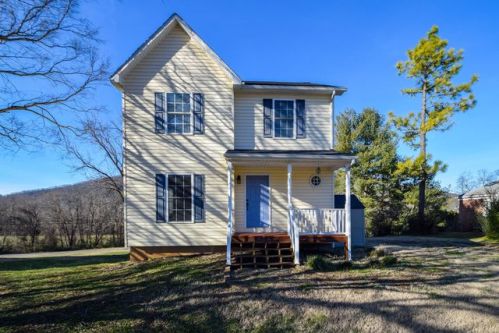 19347 Main St, Lithia, VA 24066-5502