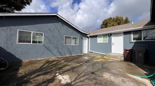 9429 Bancroft Ave, Oakland CA  94603-1828 exterior