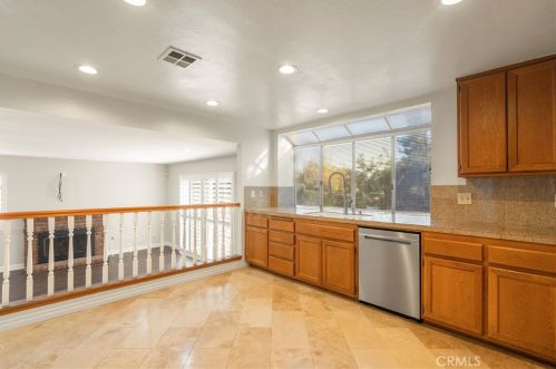 1512 Mansfield Ct, Upland CA  91784-7963 exterior