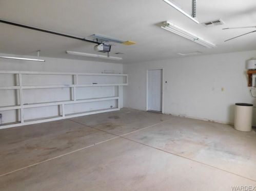 5481 Van Mouwerick Dr, Bullhead City AZ  86426-6647 exterior