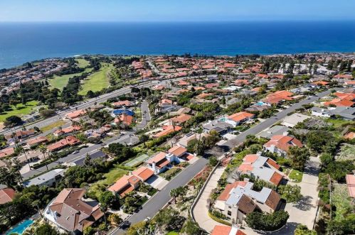 30525 Rhone Dr, Rancho Palos Verdes CA  90275-5742 exterior