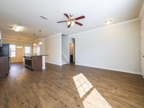 5417 Dolores Pl, Denton TX  76208-5999 exterior