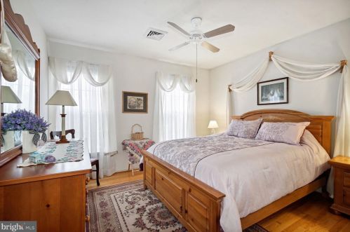 7 Branch Ct, Harrison Township NJ  08062-4729 exterior