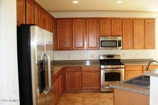4552 Twinleaf Dr, Gilbert, AZ 85297-0988
