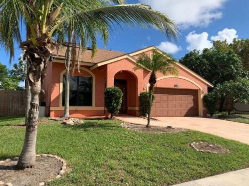 580 9th Ct, Boynton Beach FL  33426-3537 exterior