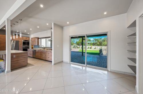 5125 Burns St, Tucson AZ  85711-3123 exterior