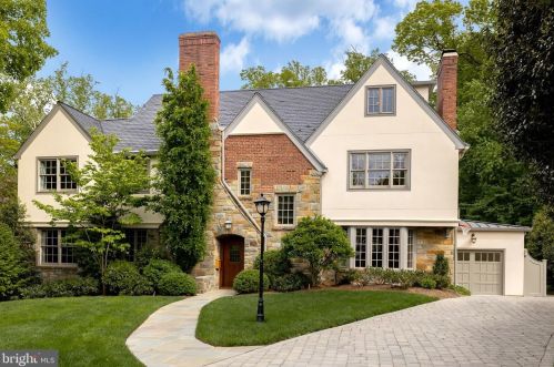 4320 Forest Ln, Washington, DC 20007-1136