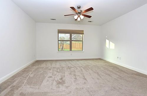 4904 Eastdale Dr, Austin TX  78723-6204 exterior