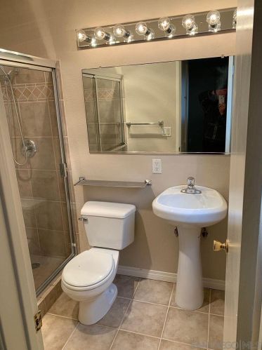 5025 Cpe May Ave, San Diego CA  92107-2525 exterior