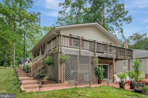 105 Eagle Ct, Locust Grove, VA 22508-5432