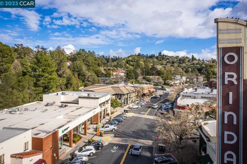 9 Southwood Dr, Orinda CA  94563-3010 exterior