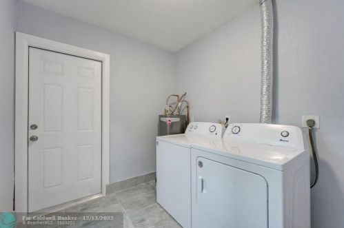 1485 1st Ct, Boynton Beach FL  33435-2609 exterior
