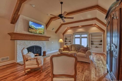 8 Silo Ln, Warwick NY  10990-2872 exterior