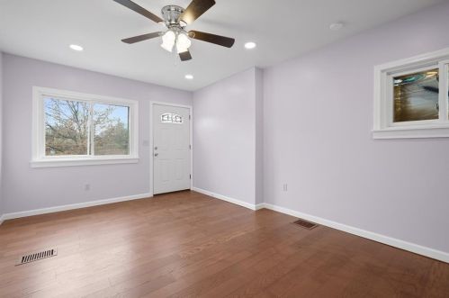 637 Bigelow St, Pittsburgh PA  15207-1205 exterior