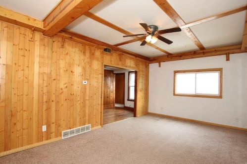 66 Clinton St, Fond Du Lac, WI 54937-1162