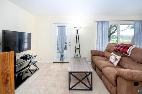 903 Madison Ave, Duluth, MN 55811-5931