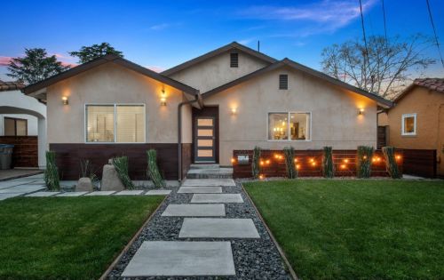 1085 Morse St, San Jose, CA 95126-1112
