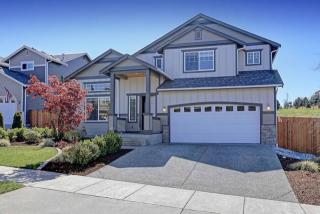 7404 288th St, Camano Island, WA 98292-8412