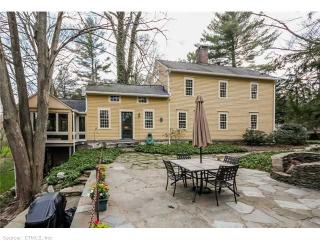 6 Bristol Town Rd, Southbury, CT 06488-2463