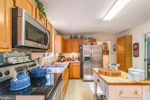 8495 Clare St, Owens VA  22485-3820 exterior