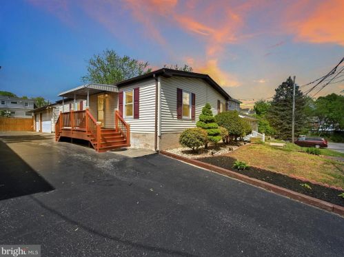 3536 Dawes Ct, Boothwyn, PA 19061-5212