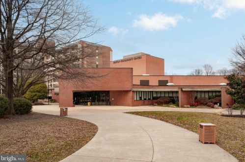 11853 Dunlop Ct, Herndon VA  20191-2709 exterior